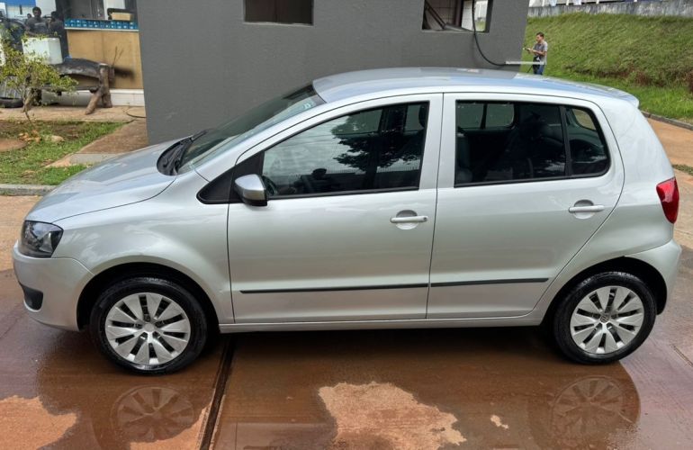 Volkswagen Fox 1.0 Mi 8v - Foto #6
