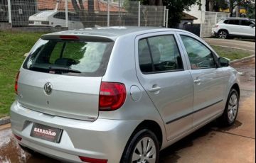 Volkswagen Fox 1.0 Mi 8v - Foto #8