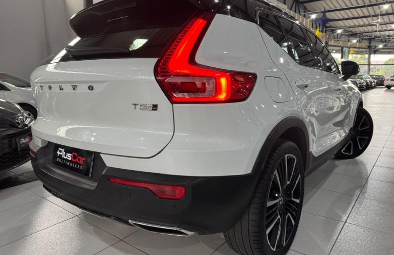 Volvo Xc40 2.0 T5 Edicão Especial Awd - Foto #4