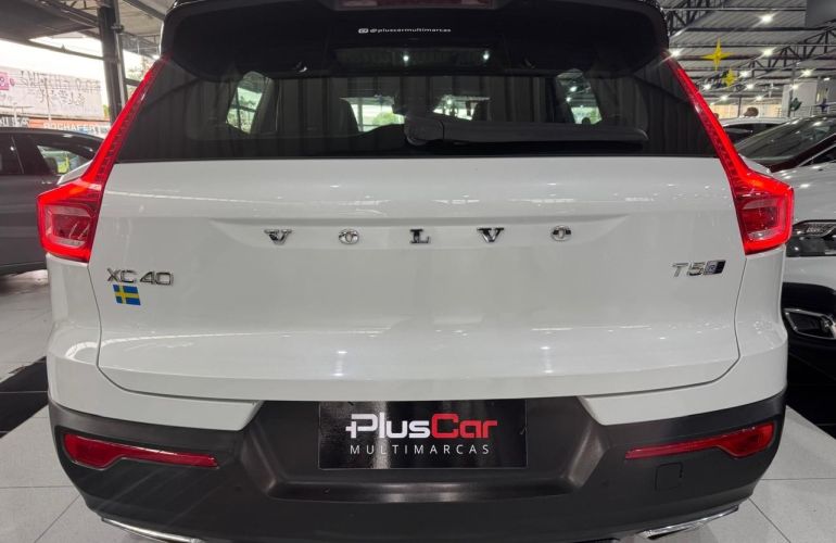 Volvo Xc40 2.0 T5 Edicão Especial Awd - Foto #6