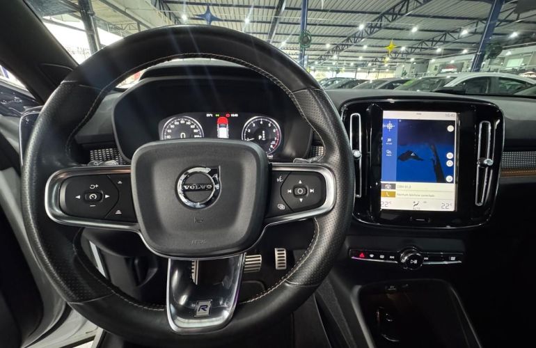 Volvo Xc40 2.0 T5 Edicão Especial Awd - Foto #9