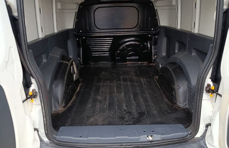 Fiat Fiorino Furgão 1.4 Evo (Flex) - Foto #7