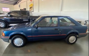 Ford Escort Hatch Hobby 1.0 - Foto #6