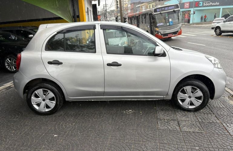 Nissan March 1.0 S 12v - Foto #5