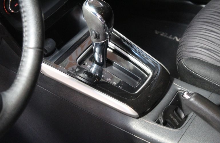 Nissan Sentra 2.0 S 16V Start - Foto #5