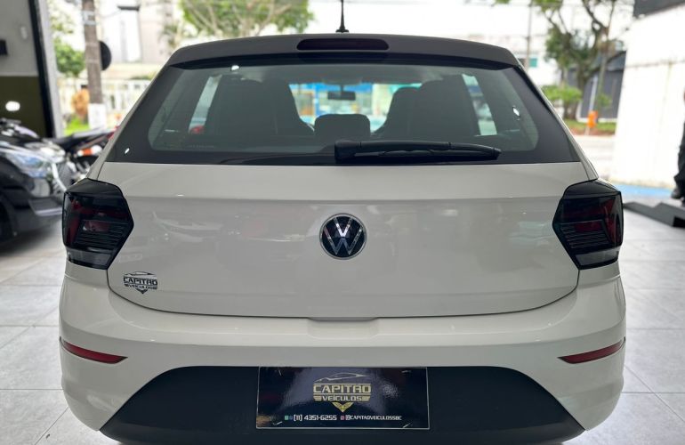 Volkswagen Polo 1.0 MPi Track - Foto #6
