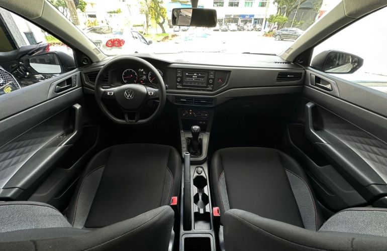 Volkswagen Polo 1.0 MPi Track - Foto #10