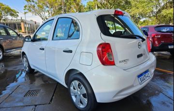 Nissan March 1.0 12V S (Flex) - Foto #7