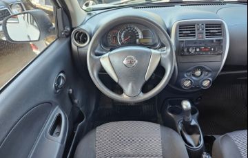 Nissan March 1.0 12V S (Flex) - Foto #8