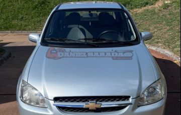 Chevrolet Classic 1.0 MPFi LS 8v