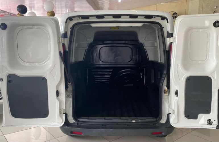 Fiat Fiorino 1.4 MPi Furgão 8v - Foto #7