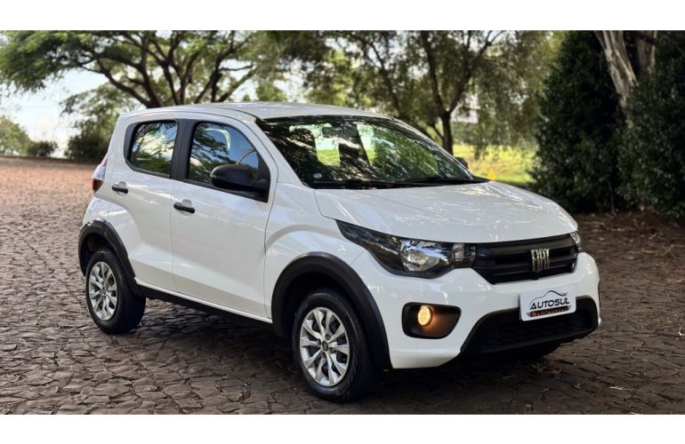 Fiat Mobi 1.0 Evo Like - Foto #2