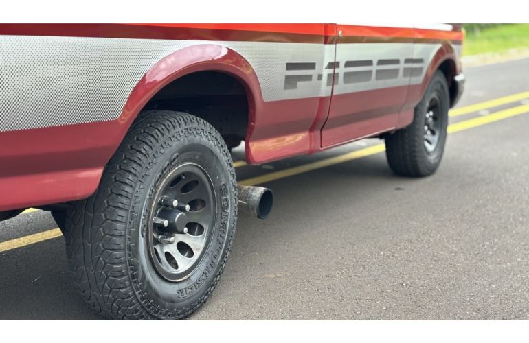 Ford F1000 Super 3.9 (Cab Simples) - Foto #5