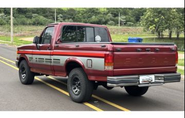 Ford F1000 Super 3.9 (Cab Simples) - Foto #6