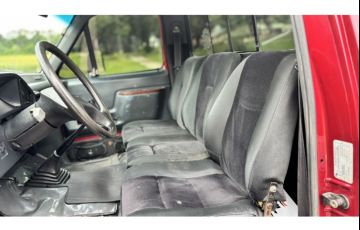 Ford F1000 Super 3.9 (Cab Simples) - Foto #9