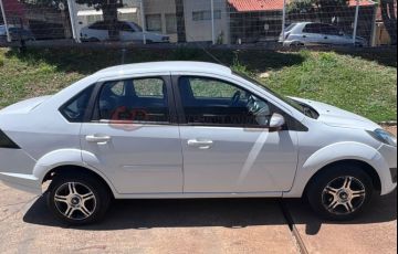 Ford Fiesta 1.0 Rocam S Sedan 8v - Foto #2