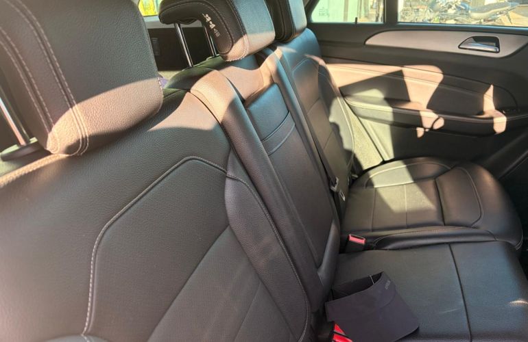 Mercedes-Benz ML 350 4Matic 3.0 bluetec - Foto #7
