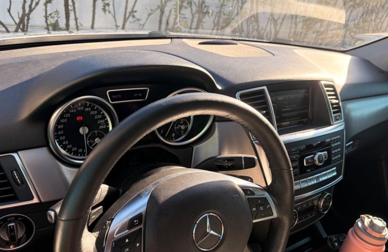 Mercedes-Benz ML 350 4Matic 3.0 bluetec - Foto #8