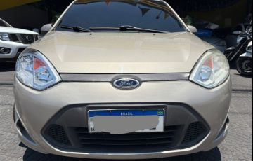 Ford Fiesta 1.6 MPi Class Hatch 8v - Foto #3