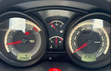Ford Fiesta 1.6 MPi Class Hatch 8v - Foto #9