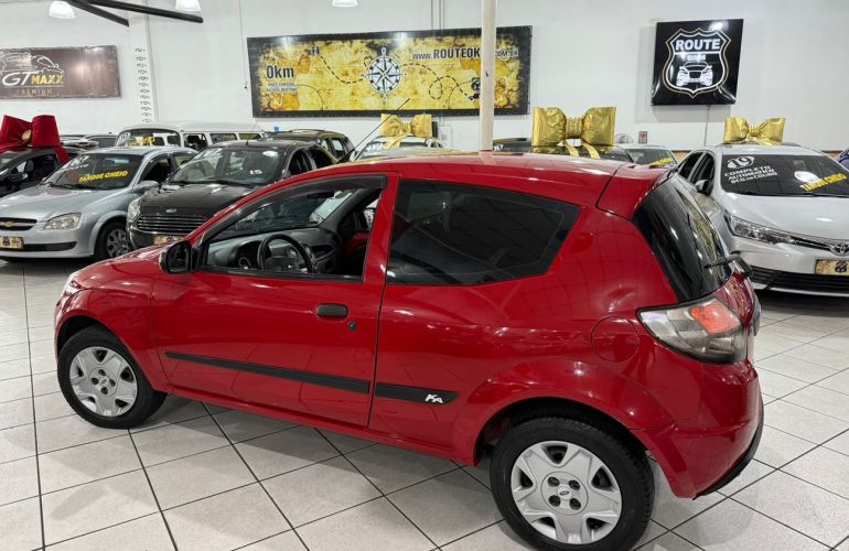 Ford Ka 1.0 MPi 8v - Foto #6