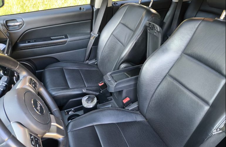 Jeep Compass 2.0 (Aut) - Foto #8
