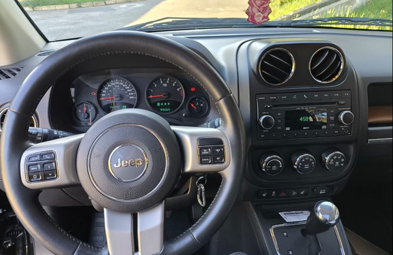 Jeep Compass 2.0 (Aut) - Foto #10