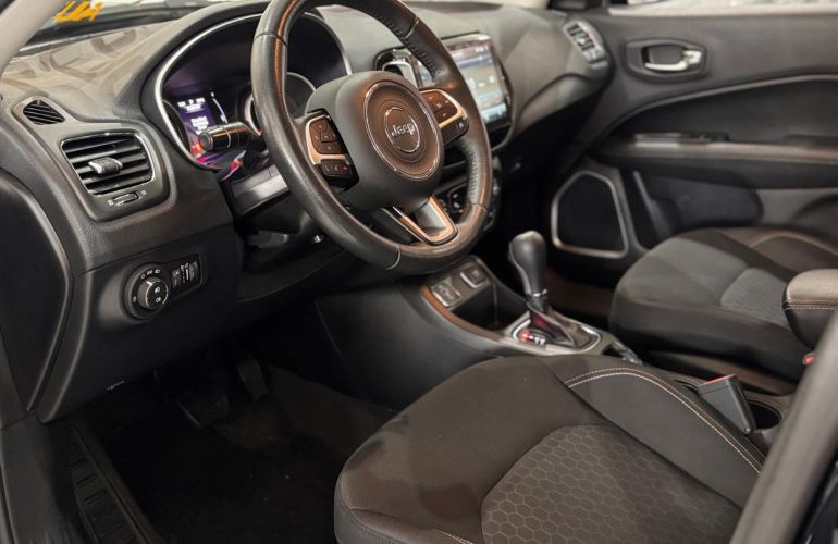 Jeep Compass 2.0 16V Sport - Foto #4