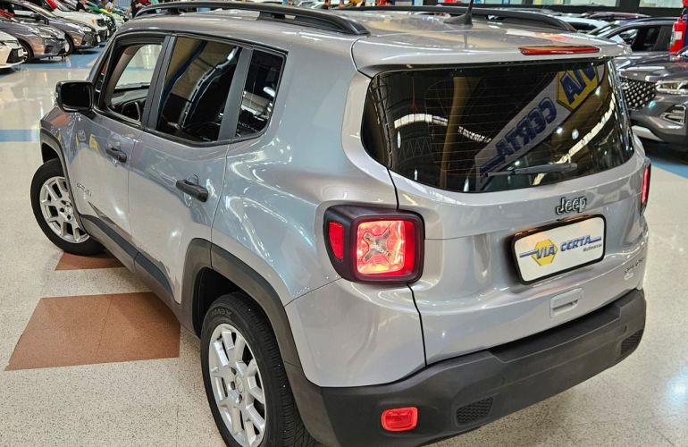 Jeep Renegade 1.8 16V Sport - Foto #6