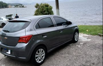 Chevrolet Onix 1.0 (Flex) - Foto #3