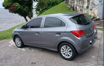 Chevrolet Onix 1.0 (Flex) - Foto #5