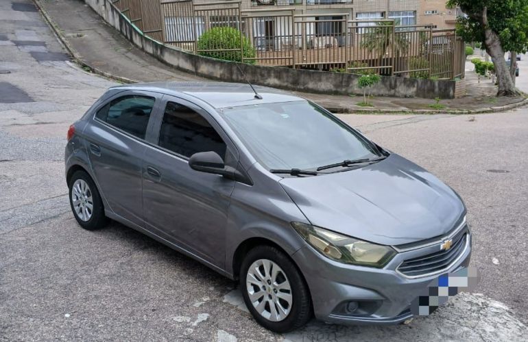 Chevrolet Onix 1.0 (Flex) - Foto #6