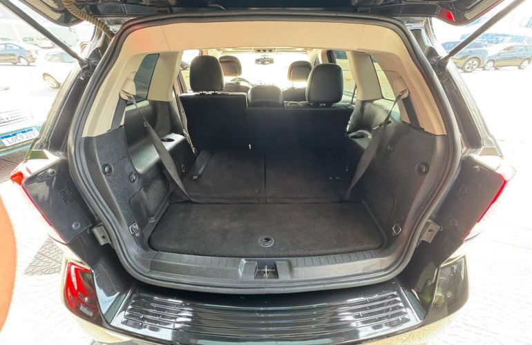 Fiat Freemont 2.4 Precision 16v - Foto #10