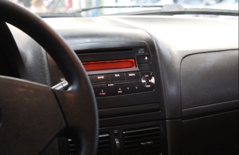 Fiat Siena 1.0 MPi El 8v - Foto #8