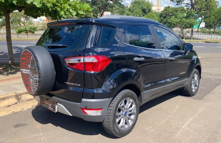 Ford Ecosport 1.6 Freestyle 16v - Foto #3