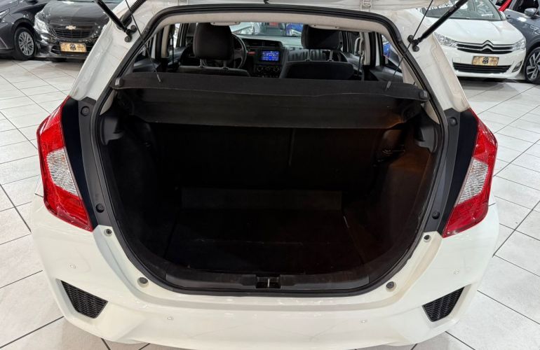 Honda Fit 1.5 LX 16v - Foto #8
