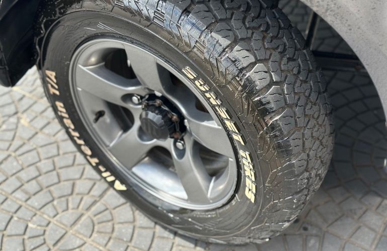 Suzuki Jimny 1.3 4all 4x4 16v - Foto #5