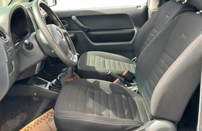 Suzuki Jimny 1.3 4all 4x4 16v - Foto #7