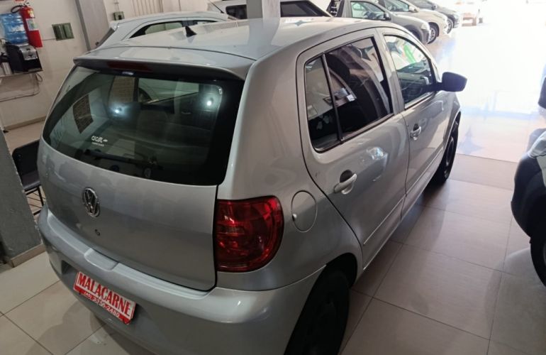 Volkswagen Fox 1.0 8V (Flex) 4p - Foto #7