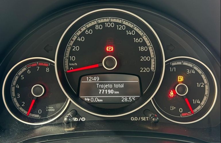 Volkswagen Up 1.0 170 TSi Total Xtreme - Foto #5