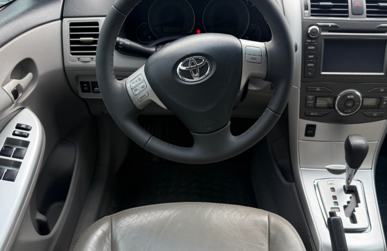 Toyota Corolla Sedan GLi 1.8 16V (flex) (aut) - Foto #4