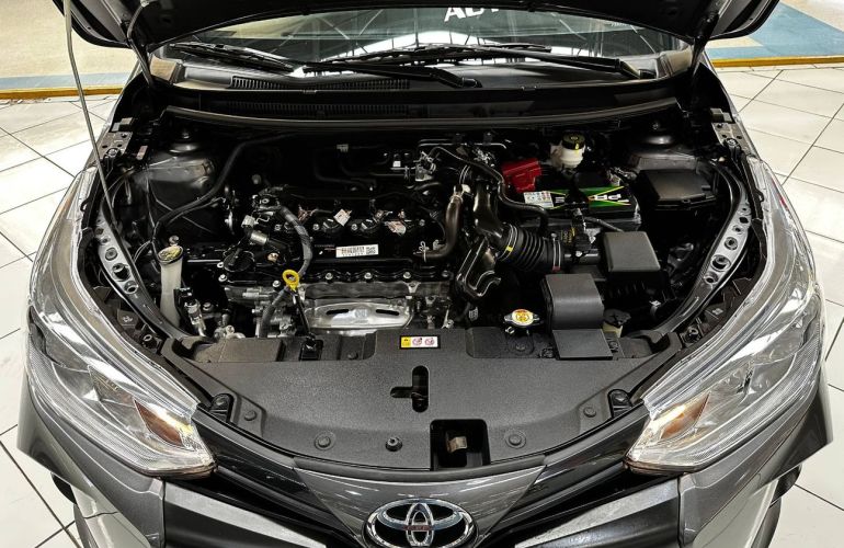 Toyota Yaris 1.5 Xl - Foto #3