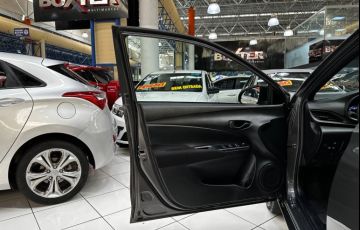 Toyota Yaris 1.5 Xl - Foto #6