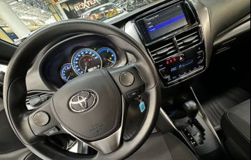 Toyota Yaris 1.5 Xl - Foto #9