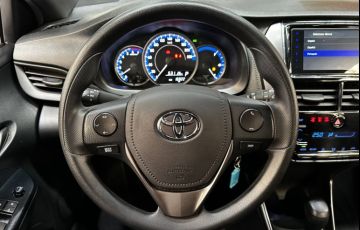Toyota Yaris 1.5 Xl - Foto #10