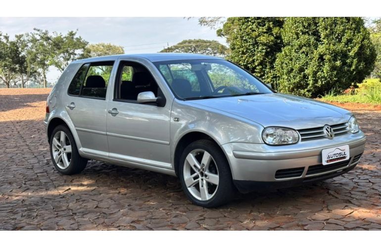 Volkswagen Golf 1.6 (Flex) - Foto #2