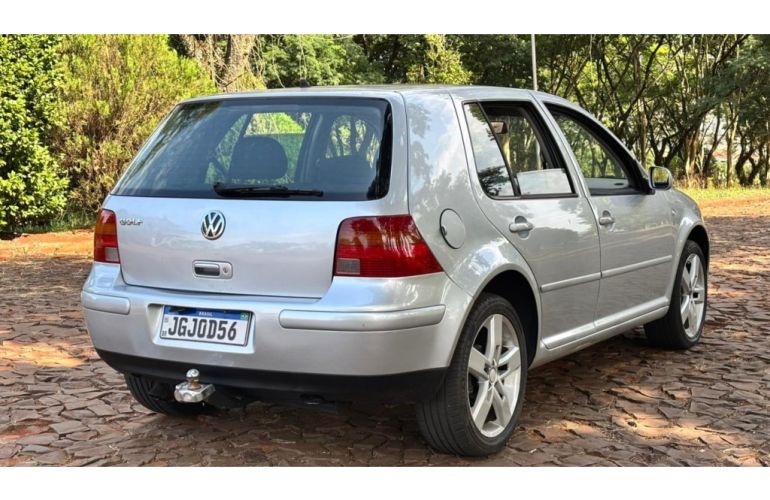 Volkswagen Golf 1.6 (Flex) - Foto #3