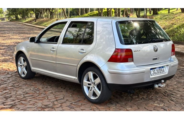 Volkswagen Golf 1.6 (Flex) - Foto #4