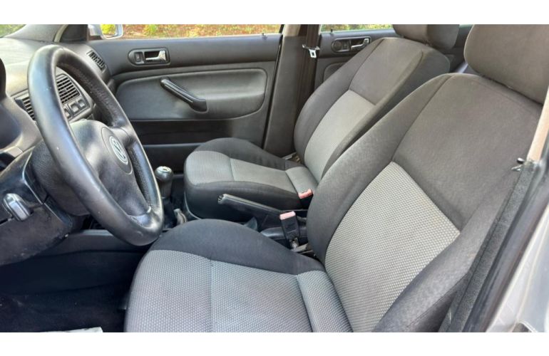 Volkswagen Golf 1.6 (Flex) - Foto #7