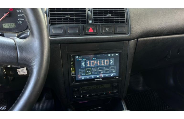 Volkswagen Golf 1.6 (Flex) - Foto #8